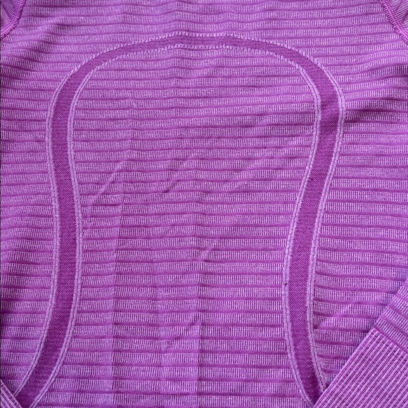 Lululemon Long Sleeve Grape Performance Toow/ Stripes; Thumbholes Stretchy XS - Picture 4 of 11